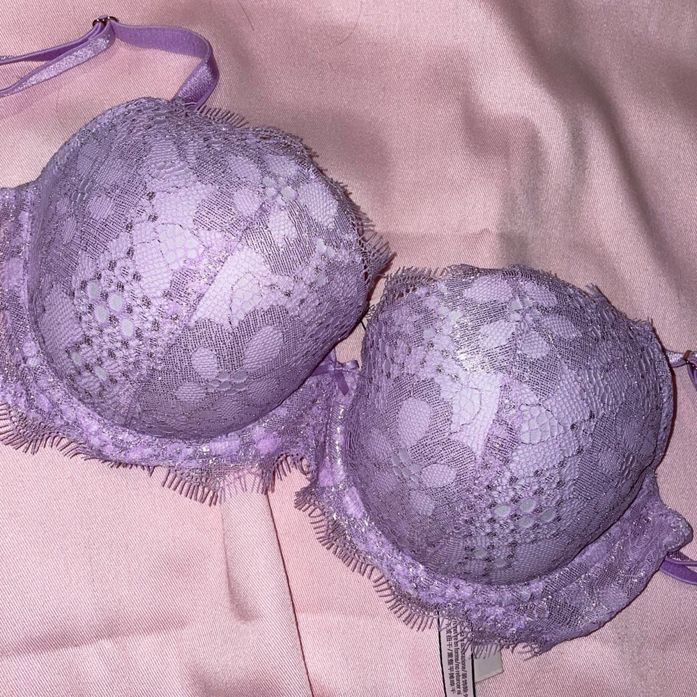 Victoria Secret Purple Lace Bra 34C *LIKE NEW*